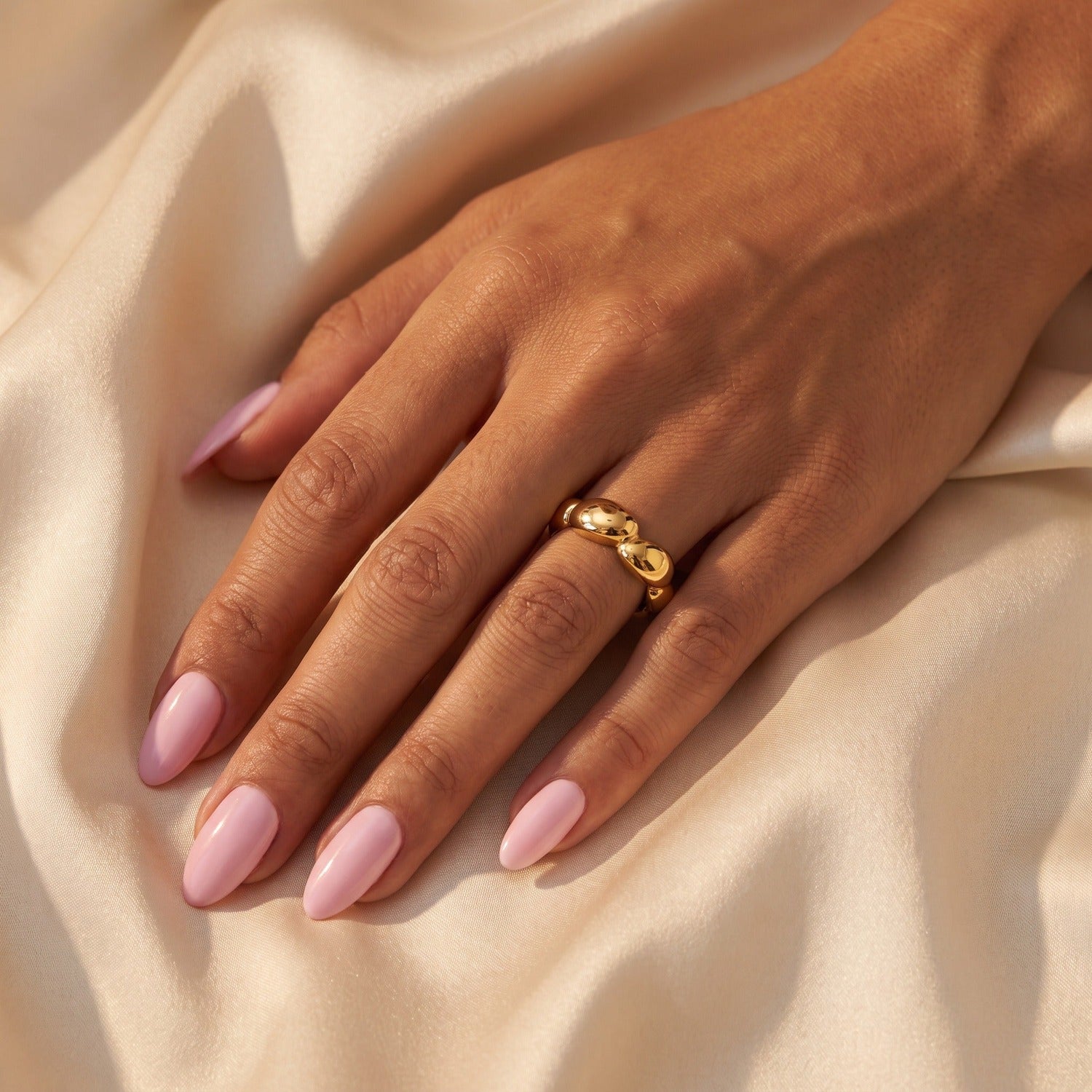 Lani Ring getragen