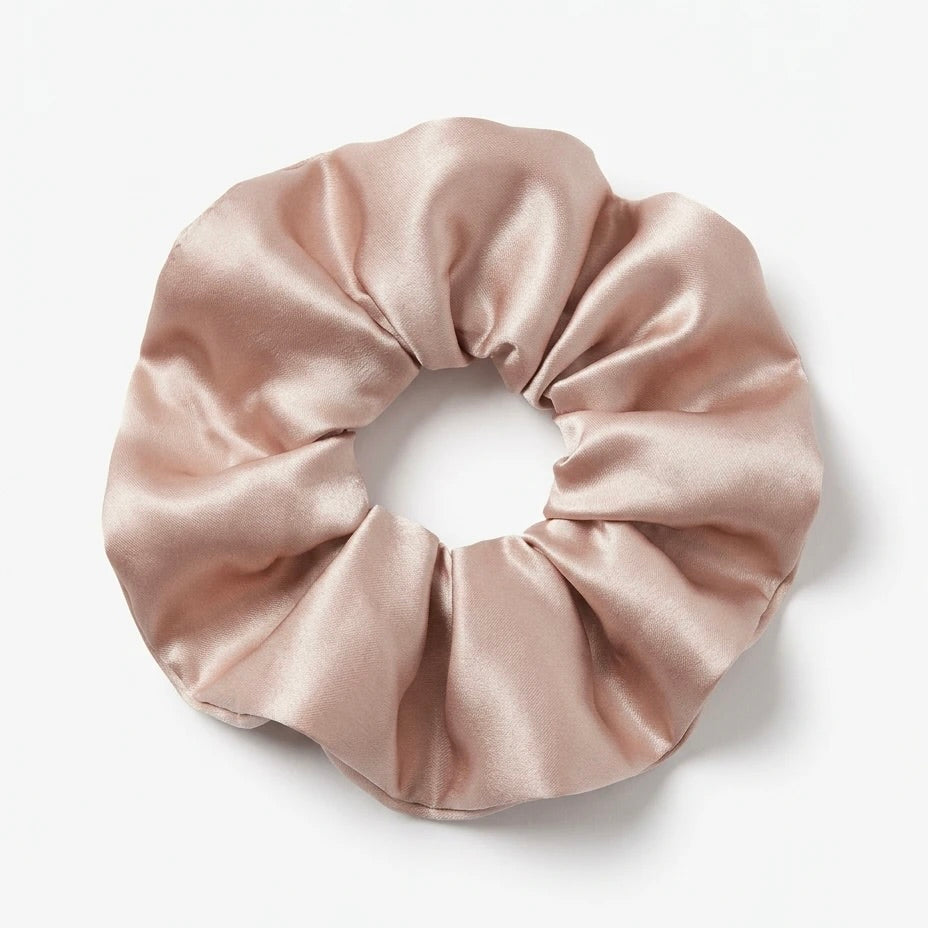 Minaz Scrunchie Priya aus Satin in XXL in Perle