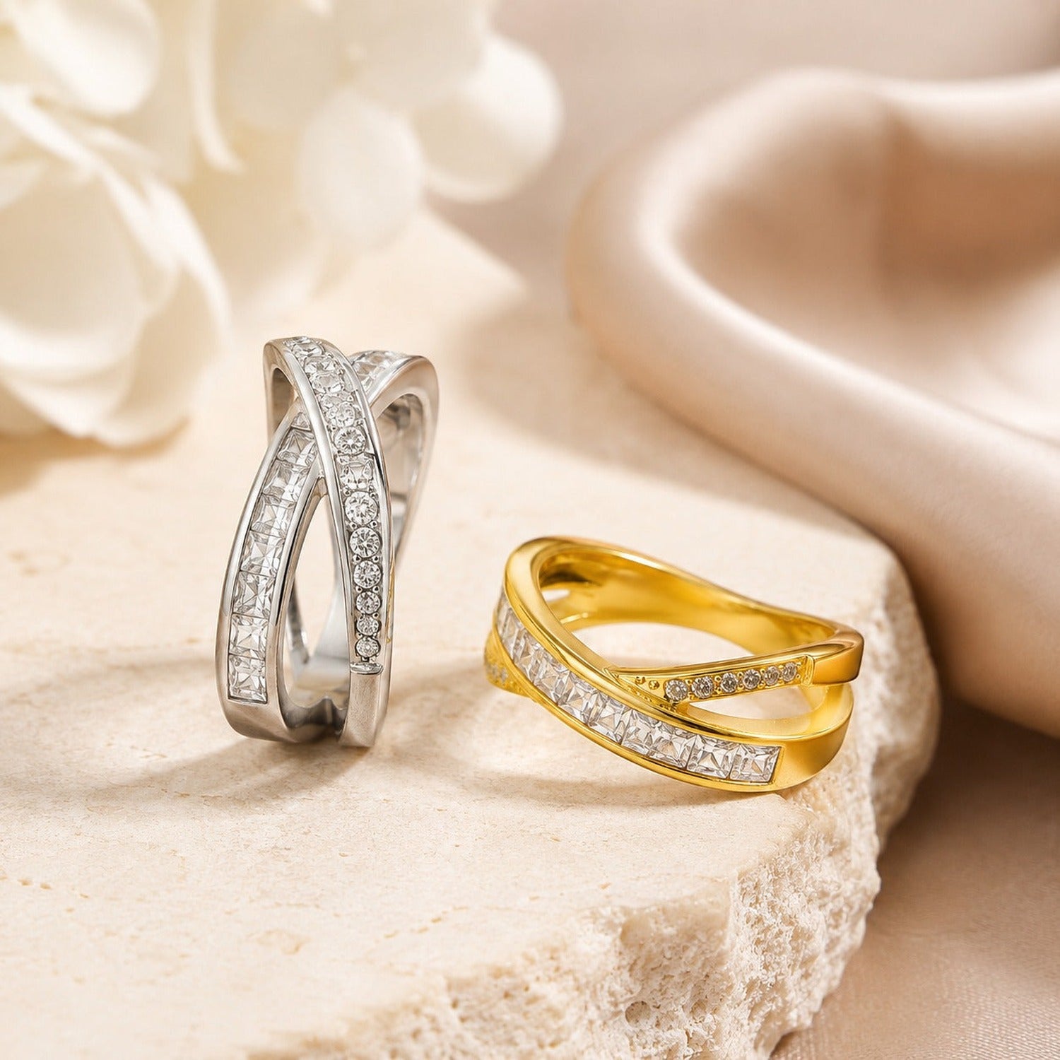 Cassia Ring, Gold und Silber im Vergleich, Statement-Ring