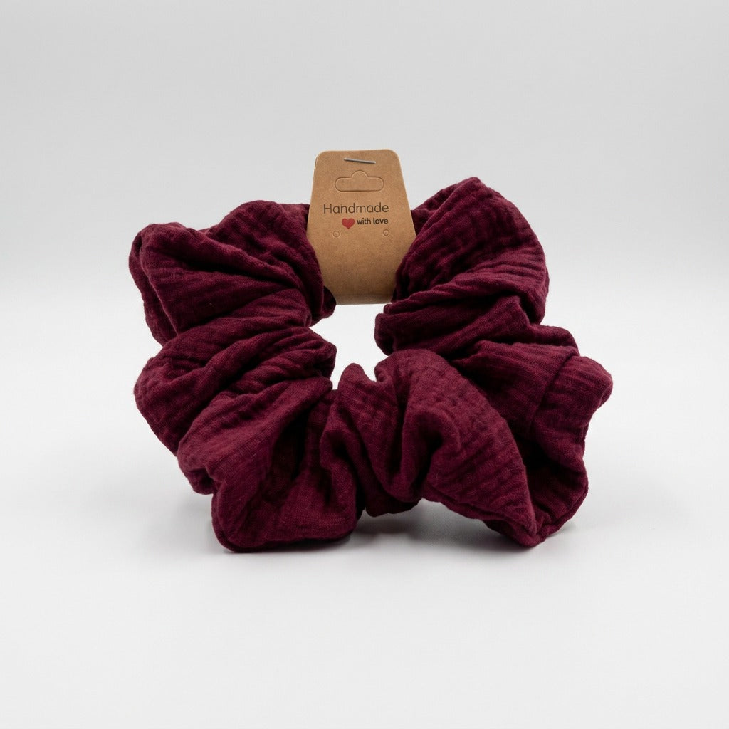 Minaz Scrunchie Asha aus Musselin. Seitenansicht